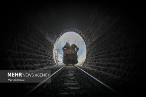 5631287